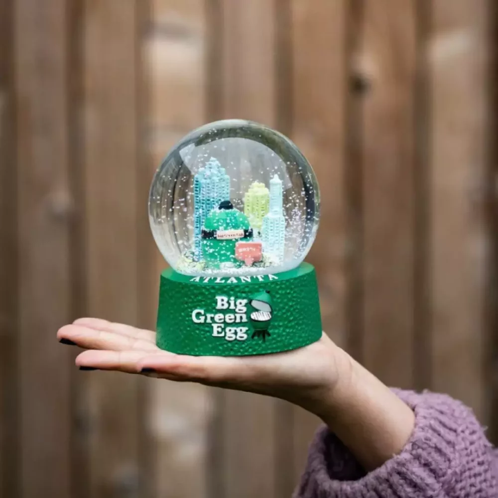 Snow Globe van Big Green Egg