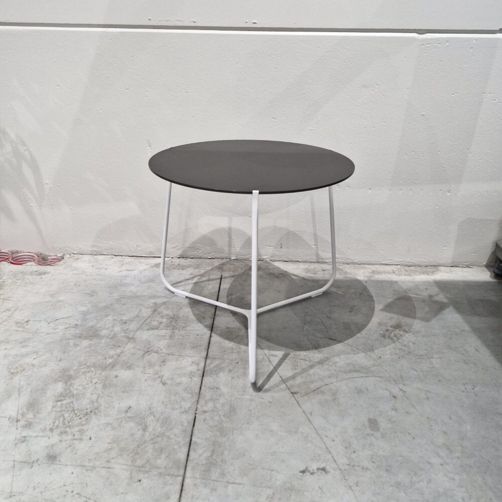 Mood Koffietafel White Black 60cm van Manutti voor € 745