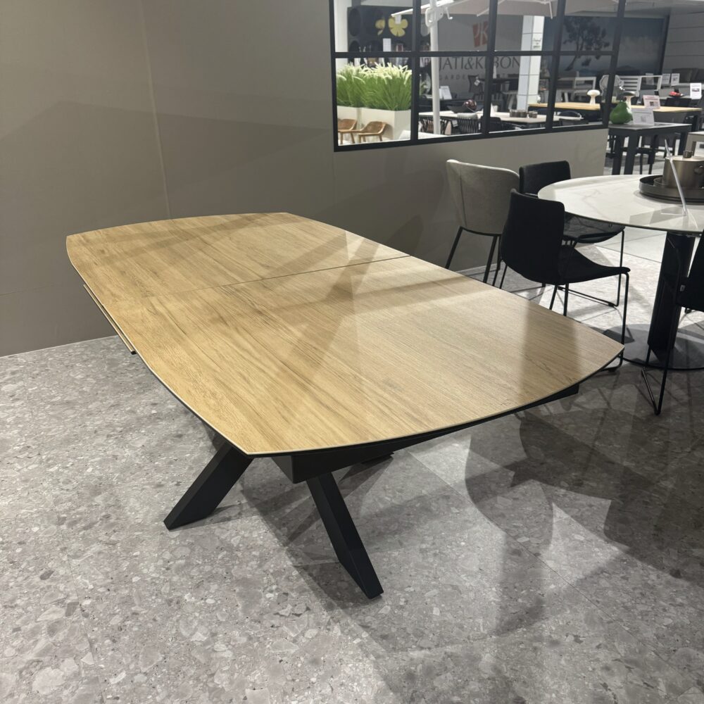 Akante Phoenix Uitschuifbare Tafel van Akante voor € 1599