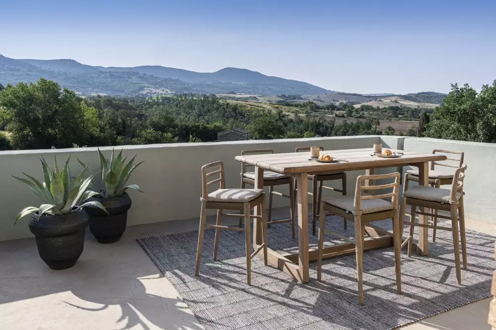 Rectangular Bar Table Mieke van Gommaire