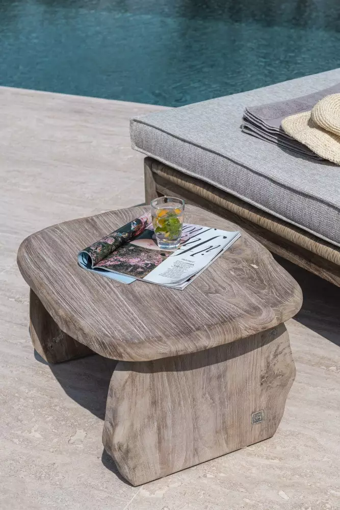 Side Table Pebble van Gommaire