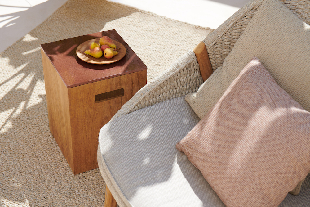 Side Table Tairu (30x30x40) van Tribù voor € 2085