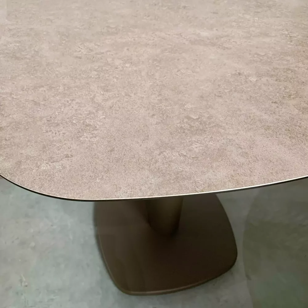 Manolo Eettafel 75 X 75 Cm Terre – Toonzaalmodel van Taste 4SO